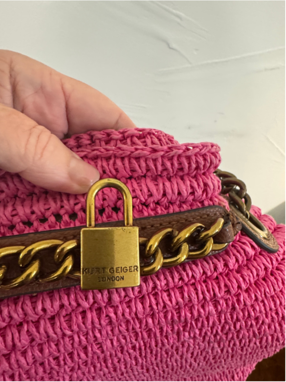 Kurt Geiger Hot Pink Raffia Tote Bag - Picture 3 of 8